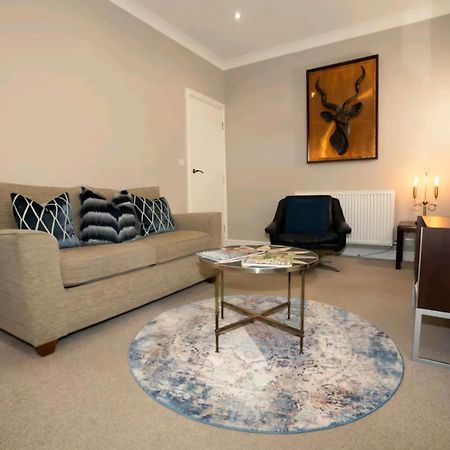 Apartament Stones Throw Scarborough Zewnętrze zdjęcie