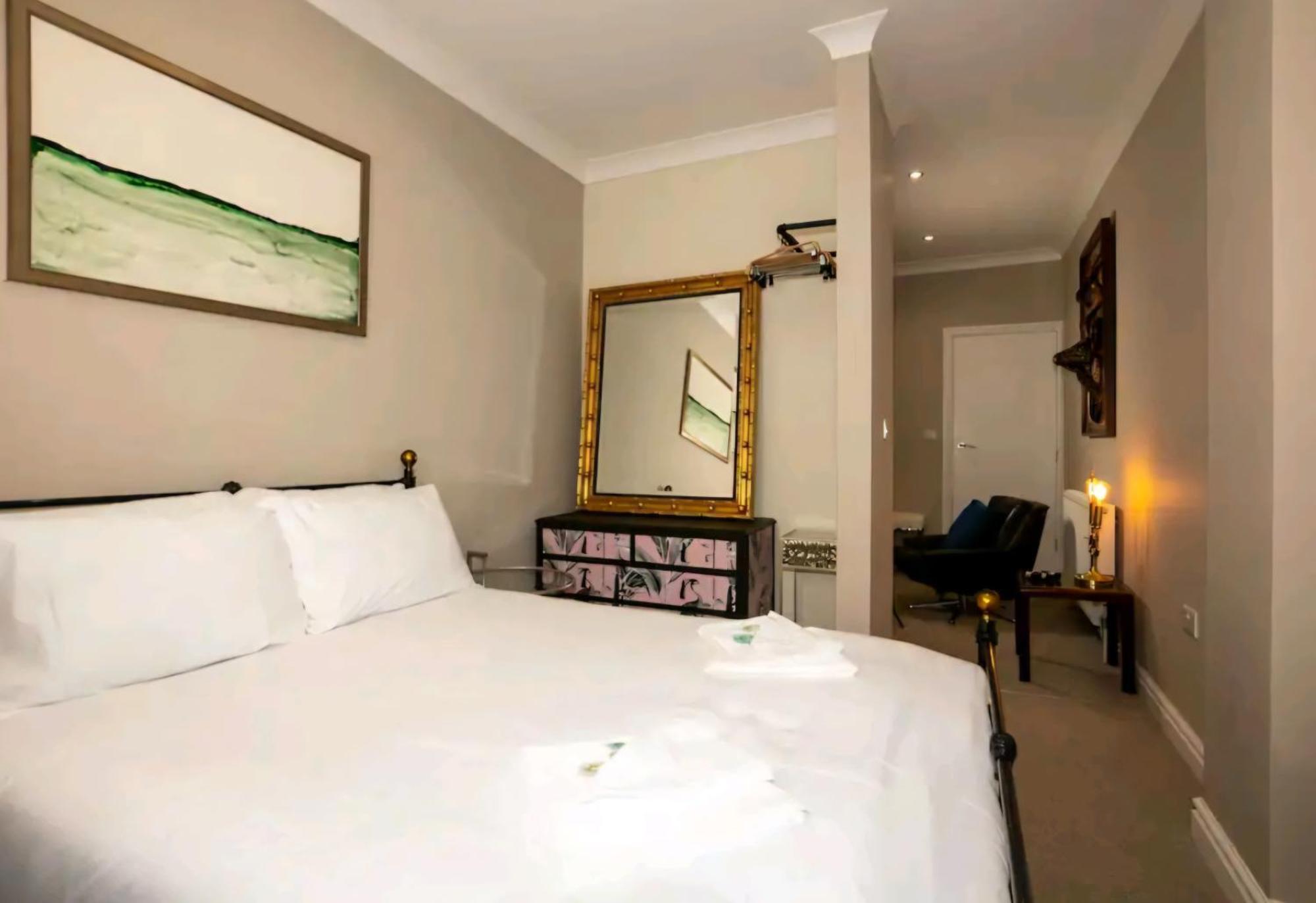Apartament Stones Throw Scarborough Zewnętrze zdjęcie